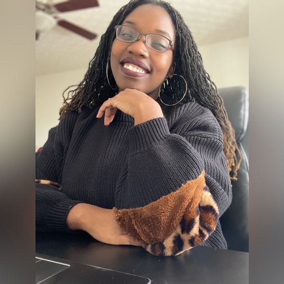 Meet your Posher, Aziza - Picture 10 of 10